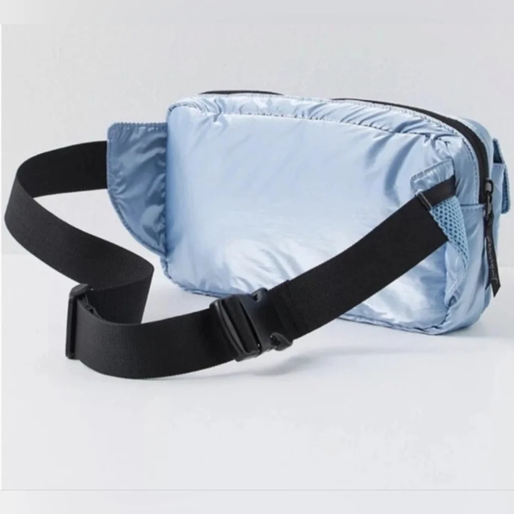 Free People Movement Courtside Cargo Sling Bag Light Blue NWT $68 - Picture 3 of 3